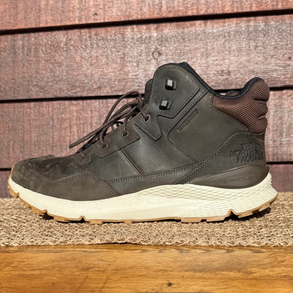 The North Face Men's Dark Brown waterproof leather boots Vals II size 14